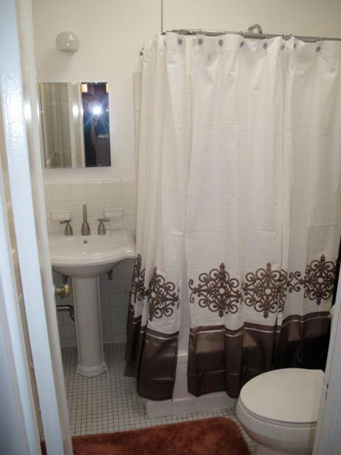 254 East Vacation Hotel New York City Room photo